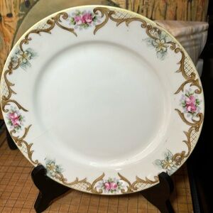 Noritake Gold Scroll Lattice Pink Rose Plate 8 11/16”D EAC Hand Painted Nippon